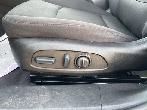 Used 2022 Chevrolet Malibu LT image 55