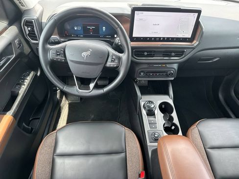 Used 2025 Ford Bronco Sport Outer Banks w/ Outer Banks Tech Package+ AWD/4WD image 22