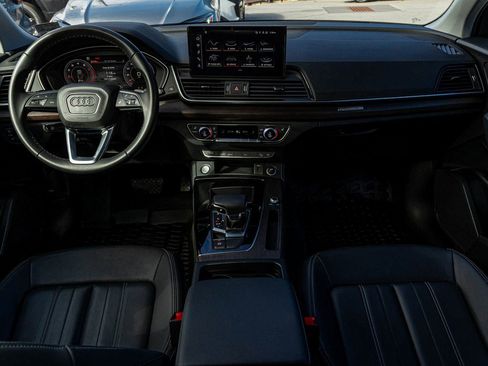 Used 2025 Audi Q5 2.0T Premium image 32