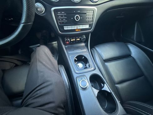 Used 2019 Mercedes-Benz CLA 250 4MATIC image 21