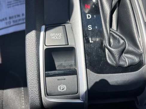 Used 2020 Honda Civic LX image 25