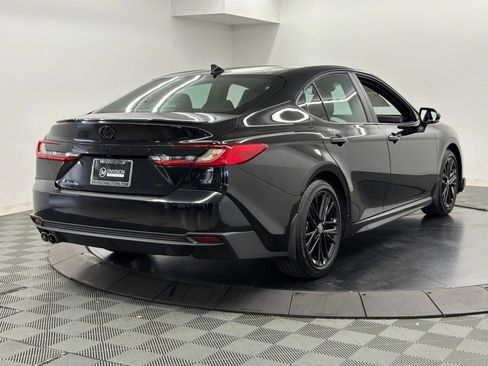 Used 2026 Toyota Camry SE w/ Convenience Package FWD image 10