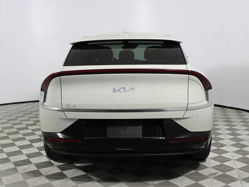 Used 2024 Kia EV6 Wind RWD image 30