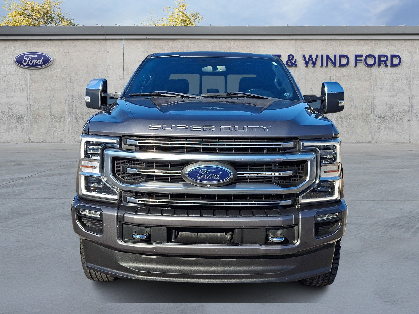 Used 2021 Ford F250 Platinum AWD/4WD image 2