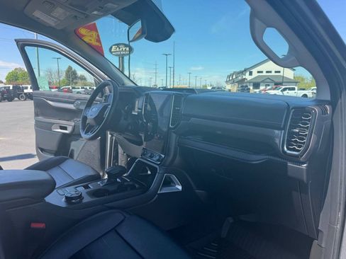 Used 2024 Ford Ranger Lariat w/ FX4 Off-Road Package AWD/4WD image 36