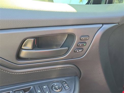 Used 2025 Honda Odyssey Sport-L image 22
