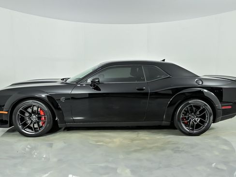 Used 2023 Dodge Challenger SRT Hellcat RWD image 7