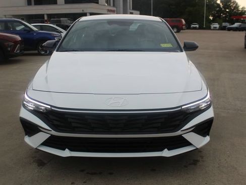 New 2026 Hyundai Elantra Sport FWD image 7