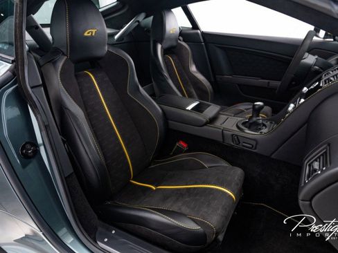 Used 2015 Aston Martin V8 Vantage GT image 38