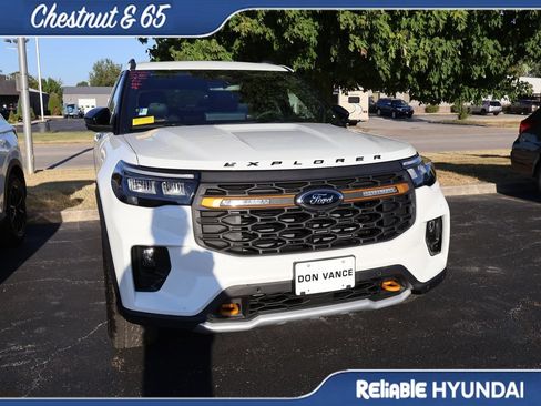 Used 2026 Ford Explorer Tremor w/ Tremor Ultimate Package AWD/4WD image 5