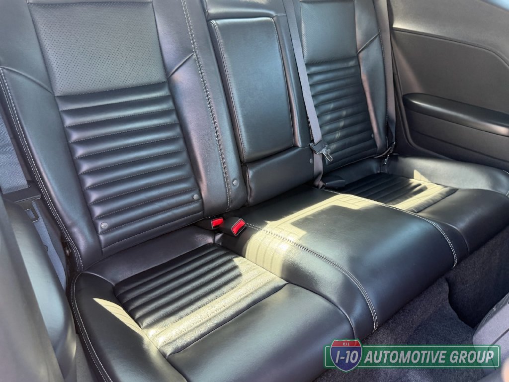 Used 2010 Dodge Challenger R/T RWD image 17