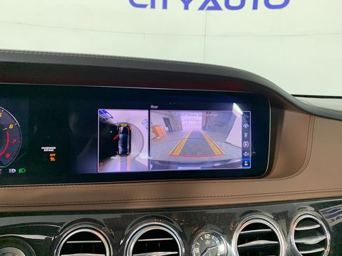 Used 2018 Mercedes-Benz S 450 Sedan image 27