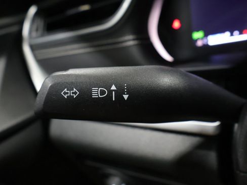 Used 2023 Jeep Grand Cherokee Altitude image 36