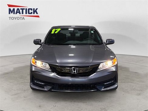 Used 2017 Honda Accord EX image 2