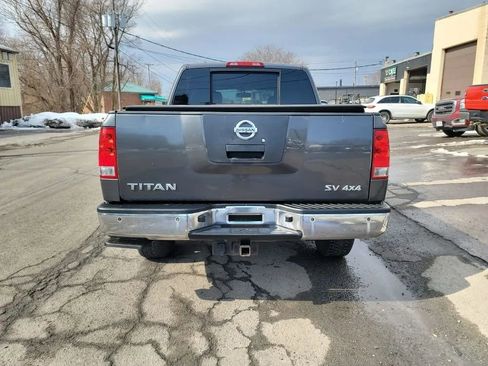 Used 2012 Nissan Titan SV w/ SV Premium Utility Pkg AWD/4WD image 6