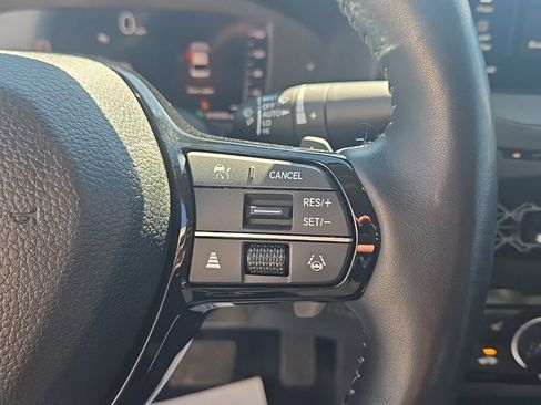 Certified 2025 Honda Accord Touring image 17