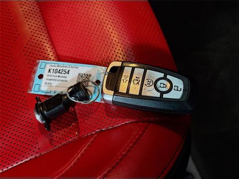 Used 2018 Ford Mustang Premium w/ Ecoboost Performance Package image 22