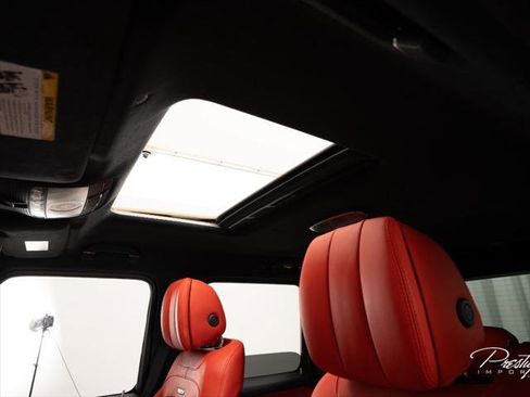 Used 2025 Mercedes-Benz G 63 AMG 4MATIC image 25