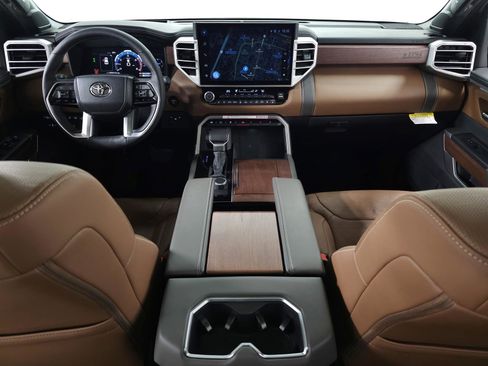 Used 2025 Toyota Sequoia Limited image 15