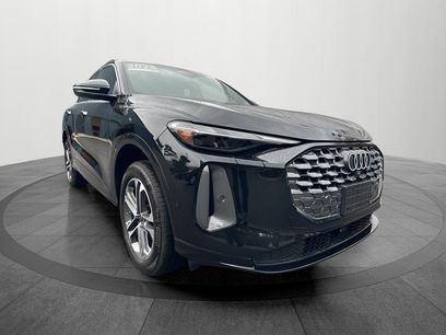 Certified 2025 Audi Q5 Premium w/ Convenience Package