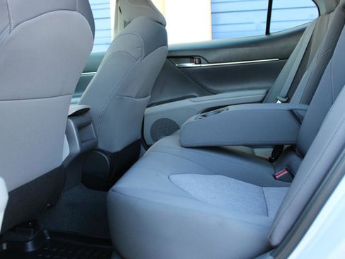 Used 2023 Toyota Camry LE FWD image 34
