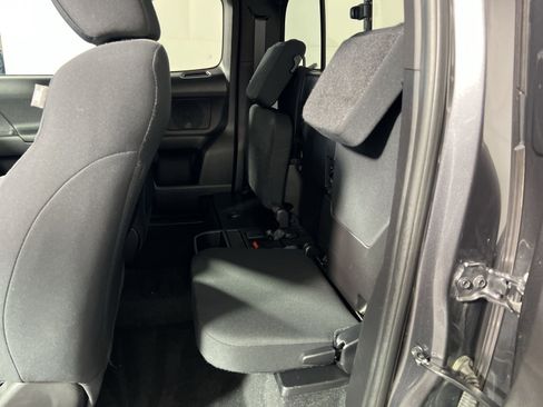 Used 2020 Toyota Tacoma TRD Off-Road AWD/4WD image 26