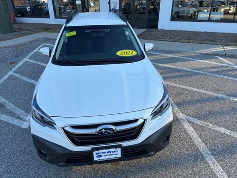 Used 2021 Subaru Outback Premium image 14