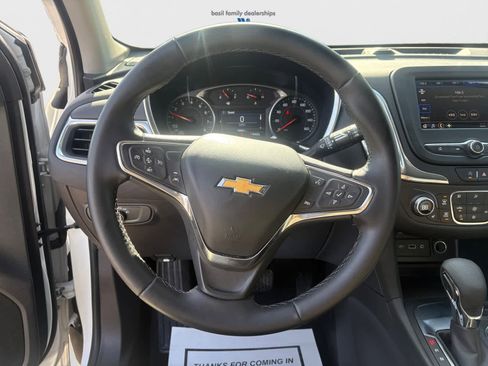 Used 2024 Chevrolet Equinox LT FWD image 13