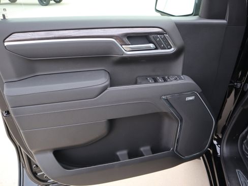 New 2026 Chevrolet Silverado 1500 LTZ image 9