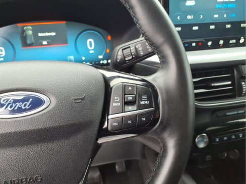 Used 2024 Ford Escape Platinum AWD/4WD image 15