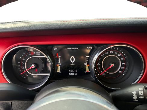 Used 2019 Jeep Wrangler Unlimited Rubicon image 11