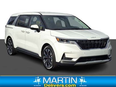 Certified 2022 Kia Carnival EX