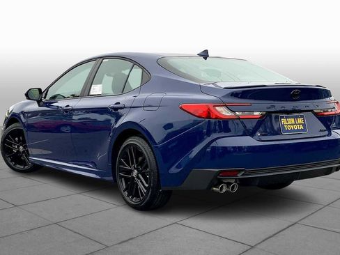 New 2026 Toyota Camry SE image 12