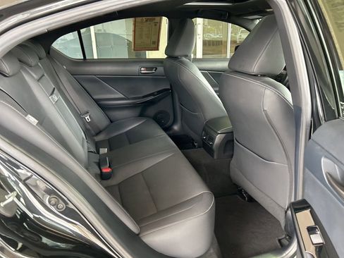 Used 2024 Lexus IS 300 w/ Comfort Package image 25
