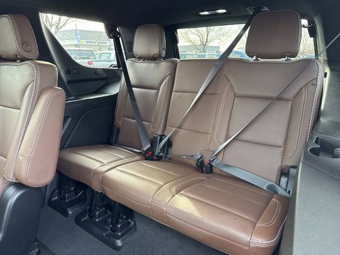 Used 2023 Chevrolet Tahoe High Country image 17