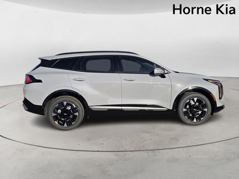 New 2025 Kia Sportage X-Line Prestige image 3