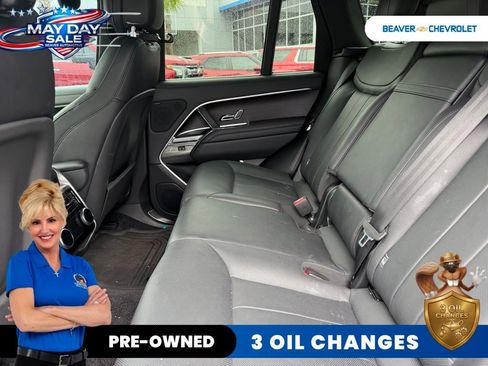 Used 2024 Land Rover Range Rover SE AWD/4WD image 9