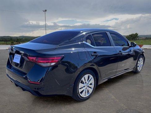 Used 2021 Nissan Sentra S FWD image 3