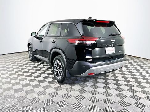 Certified 2023 Nissan Rogue SV AWD/4WD image 8