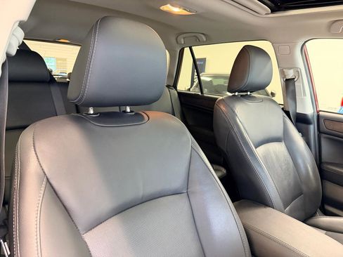 Used 2017 Subaru Outback 2.5i Limited image 30