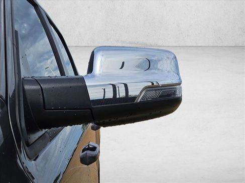 Used 2023 RAM 1500 Laramie RWD image 13