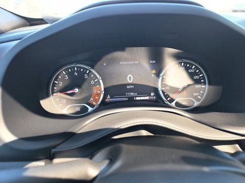 Used 2023 Jeep Renegade Trailhawk w/ Sun/Sound Group AWD/4WD image 11