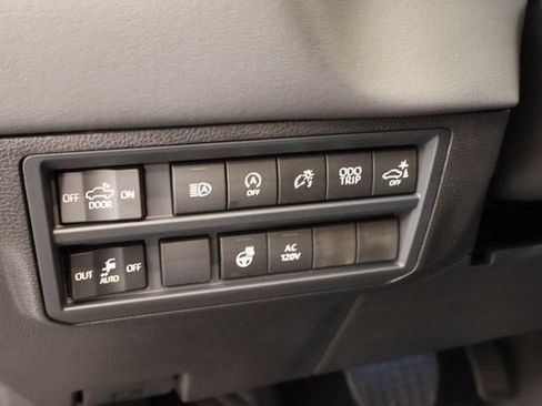 New 2026 Toyota Tundra Platinum AWD/4WD image 14