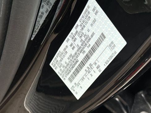 Used 2022 Ford F250 Lariat w/ Lariat Ultimate Package AWD/4WD image 27