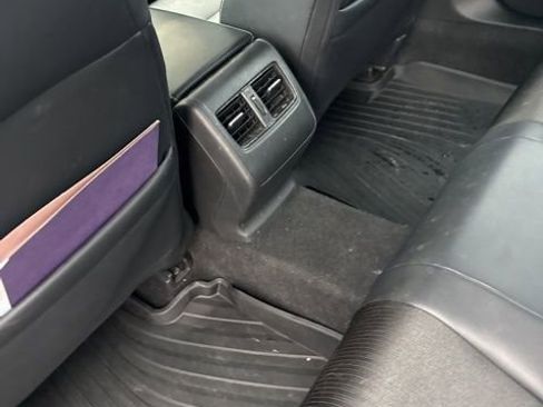 Used 2018 Honda Accord Sport image 35