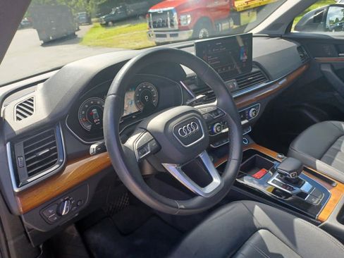 Used 2023 Audi Q5 2.0T Premium Plus w/ Premium Plus Package AWD/4WD image 8