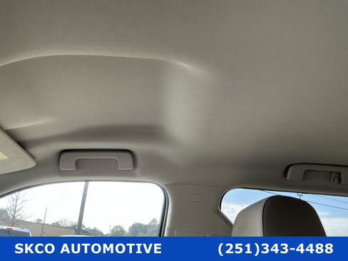 Used 2018 Chevrolet Silverado 1500 LT w/ All Star Edition AWD/4WD image 27