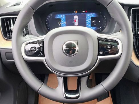New 2026 Volvo XC60 B5 Ultra w/ Climate Package PRO AWD/4WD image 24