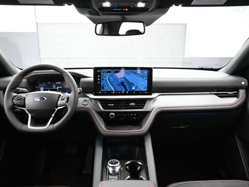 New 2026 Ford Explorer ST-Line RWD image 22