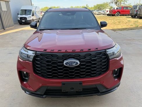 New 2025 Ford Explorer ST-Line w/ Premium Package image 2